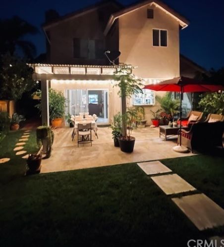 6742 Dove Ln, Riverside CA  92506-5000 exterior