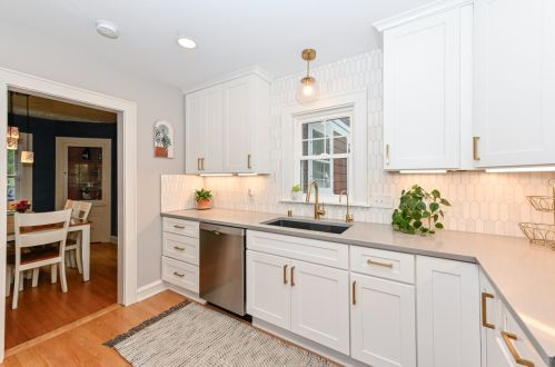 7938 Clarke St, Milwaukee WI 53206-3149 exterior