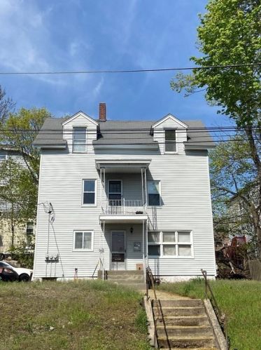 27 Montcalm St, Woonsocket RI  02895-5444 exterior