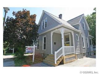 78 Bloomfield Pl, Rochester, NY 14620-1504