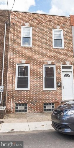 1241 20th St, Philadelphia, PA 19146-2947