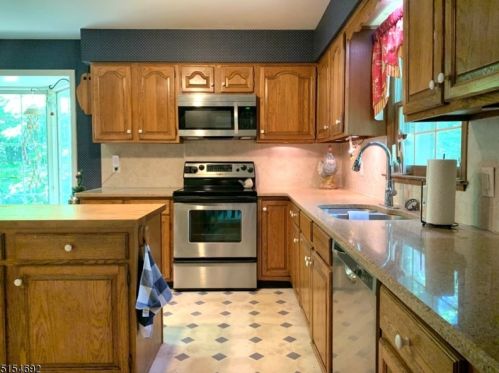 97 Bald Eagle Rd, Hackettstown NJ  07840-2824 exterior