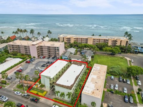 68-51 Akule St, Waialua, HI 96791