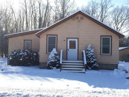 15 Kathern St, Cleveland, NY 13042-3138