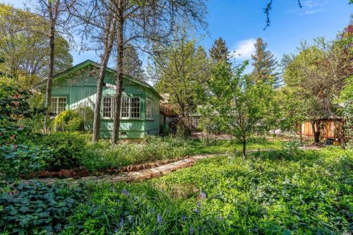 753 Oak St, Ukiah CA  95482-3901 exterior