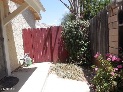 1999 Covington Ave, Simi Valley, CA 93065-5603