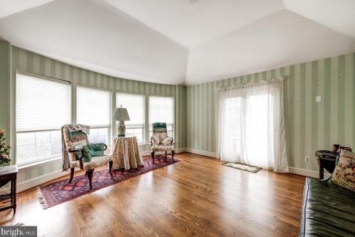 26 Manchester Ct, Berwyn PA  19312-1863 exterior