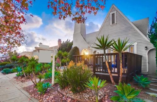 5074-76 35th St, San Diego, CA 92116-1910