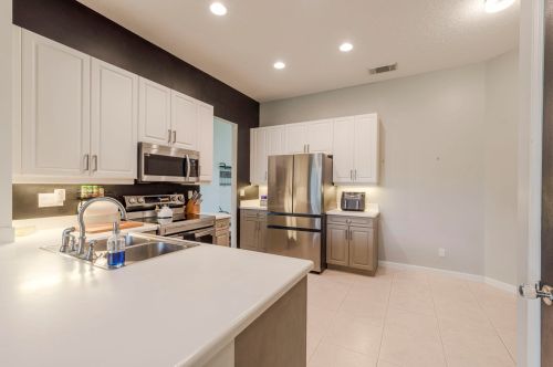 10691 Waterway Ln, Fort Pierce FL  34987-1910 exterior