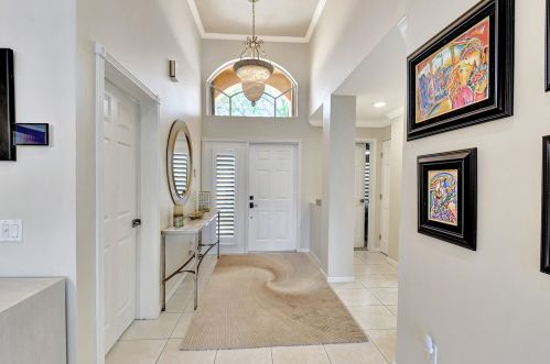 11155 Polynesian Way, Boynton Beach, FL 33437-8105