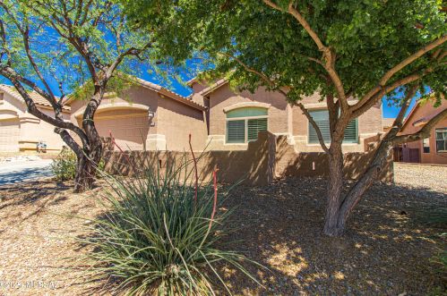 700 Pizzicato Ln, Tucson AZ  85737-3775 exterior