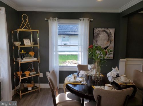 28 Buckingham Dr, Willingboro NJ  08046-1623 exterior