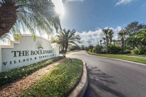 4322 Cross Ct, Vero Beach, FL 32967-2080