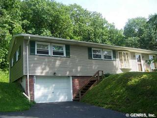 4263 Lake Rd, Livonia, NY 14487-9630
