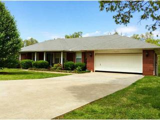 847 Callihan Loop, Springdale AR  72762-6240 exterior