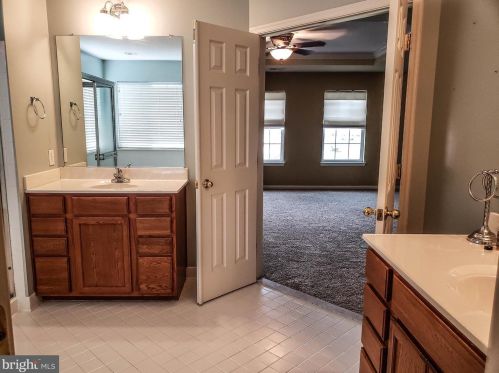 3810 Rolling Hills Dr, Upton PA  17225-8392 exterior