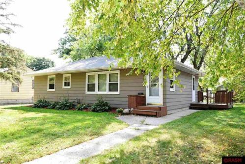 314 Cleveland Ave, Winnebago MN  56098-2096 exterior