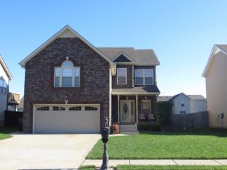 1256 Chinook Cir, Clarksville, TN 37042-8232