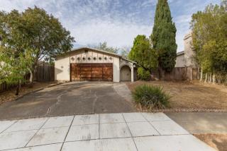 879 Bette Ave, Cupertino, CA 95014-4548
