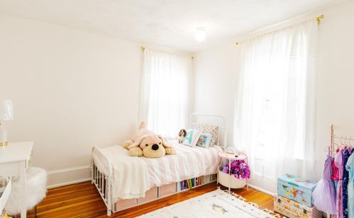 27 Barker St, Keene NH  03431-2402 exterior