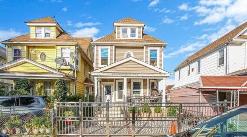 104-23 133rd St, Jamaica, NY 11418-2809