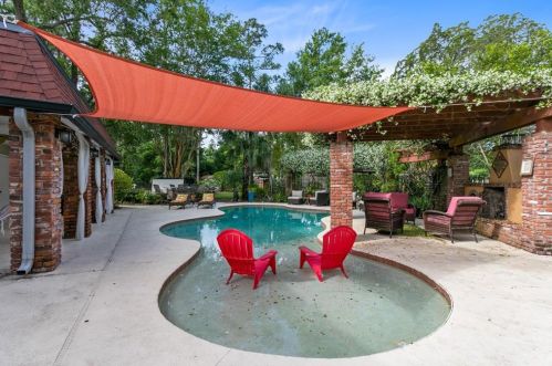 1088 Howell Creek Dr, Casselberry FL  32708-4414 exterior