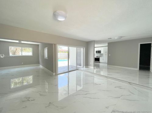 6716 33rd St, Hollywood FL  33023-4804 exterior