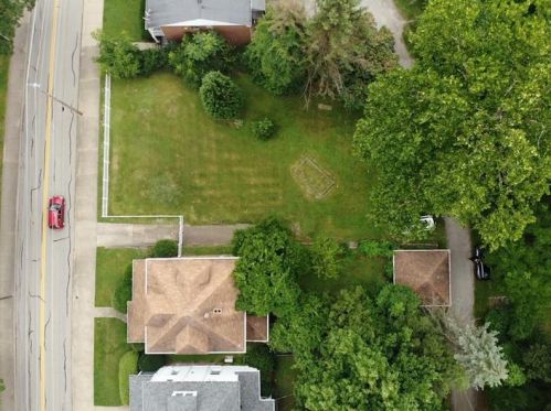 1210 Pittsburgh St, South Connellsville PA  15425-4405 exterior