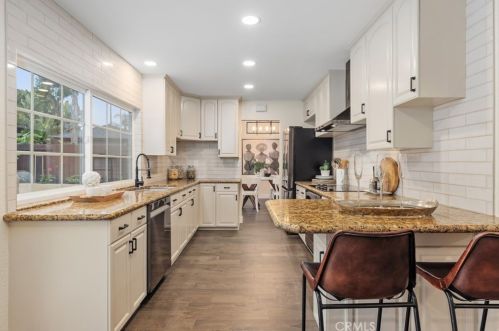 9858 Via Caceres, San Diego CA  92129-2717 exterior