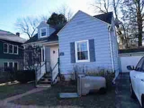 39 Upson St, Bristol, CT 06010-6261