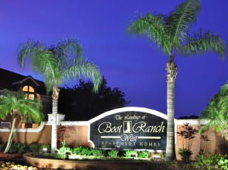 212 Katherine Blvd, Palm Harbor FL  34684-3671 exterior
