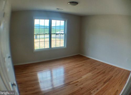 176 Reservoir Ave, Richmond National Battlefiel VA  22835-1614 exterior