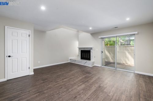 4137 Amberwood Cir, Pleasanton, CA 94588-4876
