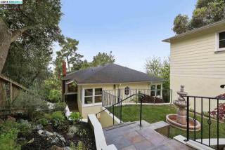 215 Taurus Ave, Oakland, CA 94611-1933