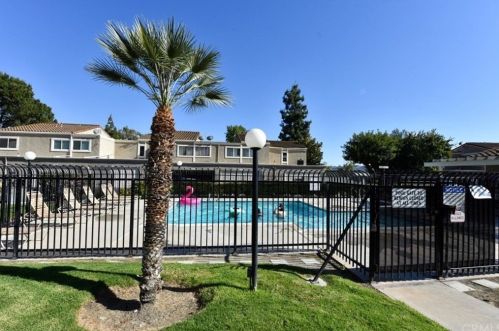 2037 Indiana St, West Covina CA  91792-2464 exterior