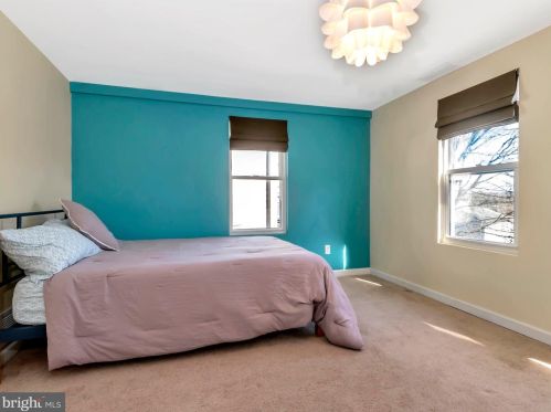 212 Prospect Ave, Downingtown PA 19335-2831 exterior