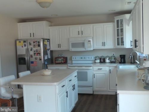 131 Baltusrol Dr, Charles Town WV  25414-4085 exterior