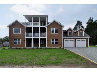 12 Greenwich Rd, South Kingstown, RI 02882-1510