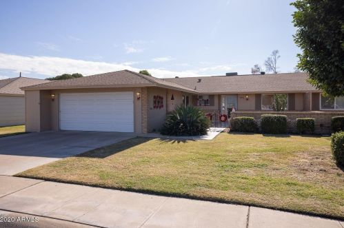 10739 Clair Dr, Sun City, AZ 85351-4306