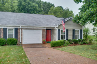235 Cana Cir, Nashville, TN 37205-3554