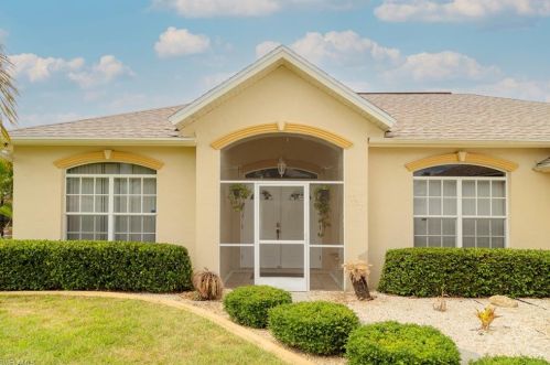 1707 43rd St, Cape Coral, FL 33904-7484