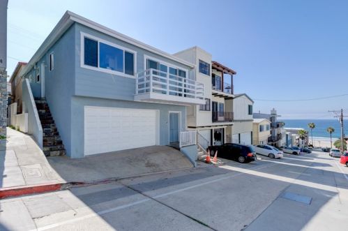 212 41st St, Manhattan Beach CA  90266-3141 exterior