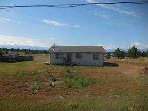 11000 Hart Rd, Montague, CA 96064-9136