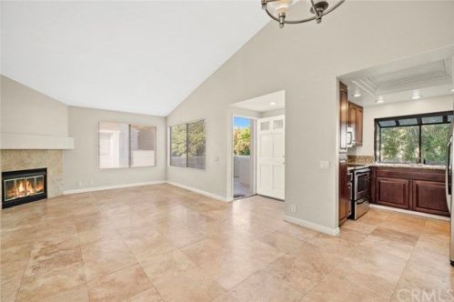 387 Deerfield Ave, Irvine, CA 92606-7644