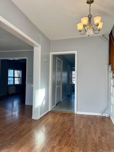 19 Myrtle Ave, Middletown NY  10940-4122 exterior