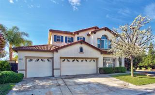 1928 Monterey Pines Dr, Roseville, CA 95747-4833