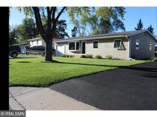 940 14th St, Hastings, MN 55033-2557