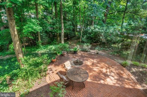 2291 Double Eagle Ct, Herndon, VA 20191-2432