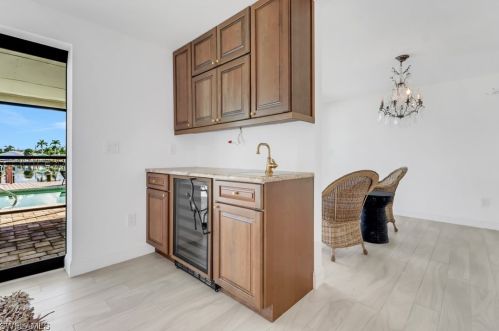 120 Albatross St, Fort Myers Beach FL  33931-4501 exterior