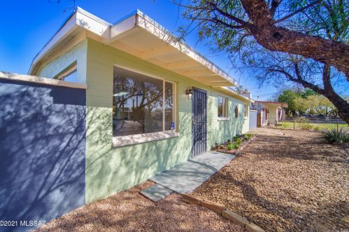 2738 Richey Blvd, Tucson, AZ 85716-2340